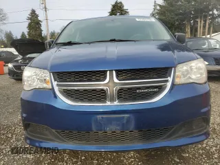 2011 Dodge Grand Caravan SXT with VIN 2D4RN4DG7BR779271, listed as a Copart auction lot 52609765 with 157,107 mi miles and Clean Title. Bid and sale history available at DreamBid. Image 5.