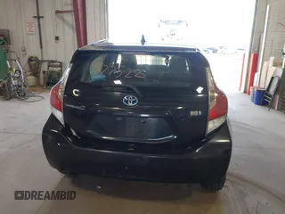 2016 Toyota Prius One with VIN JTDKDTB33G1120885, listed as a IAAI auction lot 41977522 with 60,499 mi miles and . Bid and sale history available at DreamBid. Image 16.