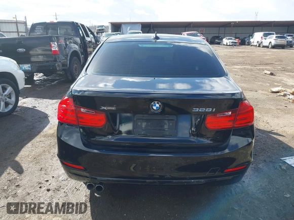 2015 BMW 3 Series 328i xDrive with VIN WBA3B5G56FNS20581, listed as a IAAI auction lot 41692014 with 196,609 mi miles. Bid and sale history available at carsss.com. Image 16.