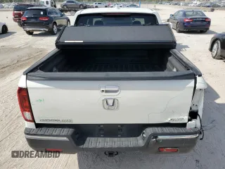 2018 Honda Ridgeline RTL-T z VIN 5FPYK3F6XJB000205, wystawiony jako Copart lot #51861315 z przebiegiem 83 684 mil mil oraz Nie do naprawy • Non repairable. Historia ofert i sprzedaży dostępna na DreamBid. Obrazek 6.
