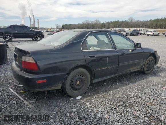 1996 Honda Accord LX with VIN 1HGCD563XTA057869, listed as a Copart auction lot 46426565 with 211,969 mi miles and Salvage Title. Bid and sale history available at DreamBid. Image 3.