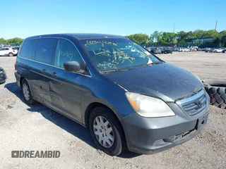 2006 Honda Odyssey LX z VIN 5FNRL38226B079736, wystawiony jako IAAI lot #42305288 z przebiegiem Nie podano mil oraz . Historia ofert i sprzedaży dostępna na DreamBid. Obrazek 1.