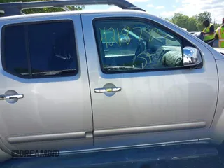 2011 Nissan Frontier Pro-4X with VIN 1N6AD0EV0BC408218, listed as a IAAI auction lot 42187823 with 165,995 mi miles and . Bid and sale history available at DreamBid. Image 13.