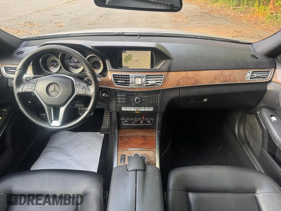 2016 Mercedes-Benz E 350 Luxury with VIN WDDHF8JB8GB198055, listed as a Copart auction lot 61106865 with 90,962 mi miles and Clean title. Bid and sale history available at DreamBid. Image 9.