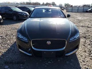 2017 Jaguar XF with VIN SAJBJ4BN1HCY48776, listed as a Copart auction lot 83594064 with 69,469 mi miles and Clean Title. Bid and sale history available at DreamBid. Image 5.