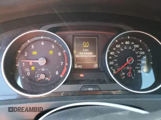 2015 Volkswagen Golf GTI S with VIN 3VWYT7AU5FM074585, listed as a Copart auction lot 70212354 with 60,162 mi miles and Salvage Title. Bid and sale history available at carsss.com. Image 9.