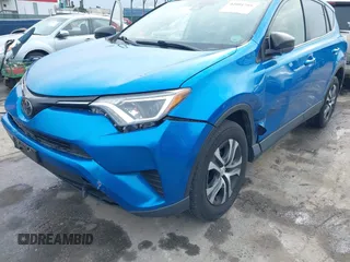 2018 Toyota RAV4 LE with VIN JTMBFREV8JJ220630, listed as a IAAI auction lot 42001795 with 86,027 mi miles. Bid and sale history available at carsss.com. Image 6.