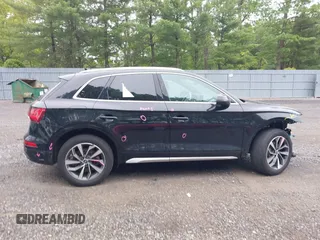 2021 Audi Q5 Premium Plus with VIN WA1BAAFY1M2017824, listed as a IAAI auction lot 42365397 with 71,914 mi miles and . Bid and sale history available at DreamBid. Image 13.