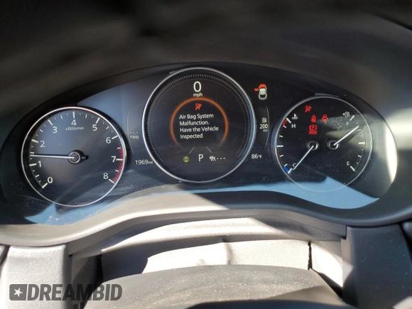 2025 Mazda CX-30 S Preferred with VIN 3MVDMBCM3SM762186, listed as a Copart auction lot 47037245 with 1,969 mi miles and Salvage Title. Bid and sale history available at DreamBid. Image 9.