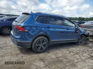 2018 Volkswagen Tiguan SEL with VIN 3VV3B7AX4JM006010, listed as a Copart auction lot 61416365 with 52,483 mi miles and Salvage title. Bid and sale history available at DreamBid. Image 3.