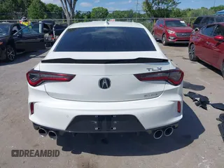 2023 Acura TLX Type S with VIN 19UUB7F00PA002221, listed as a IAAI auction lot 39101435 with 6,376 mi miles and . Bid and sale history available at carsss.com. Image 17.
