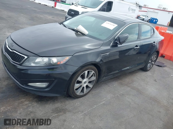 2012 Kia Optima SX with VIN 5XXGR4A62CG001281, listed as a IAAI auction lot 42076190 with 188,795 mi miles and . Bid and sale history available at carsss.com. Image 2.