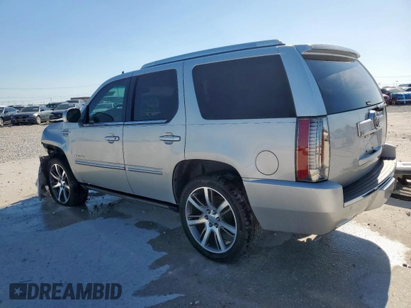 2014 Cadillac Escalade Premium z VIN 1GYS3CEFXER139466, wystawiony jako Copart lot #54128425 z przebiegiem 116 002 mil mil oraz Szkoda całkowita • Salvage title. Historia ofert i sprzedaży dostępna na DreamBid. Obrazek 2.