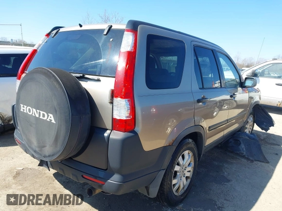 2006 Honda CR-V EX with VIN JHLRD78876C024692, listed as a IAAI auction lot 42052263 with 220,214 mi miles and . Bid and sale history available at carsss.com. Image 4.