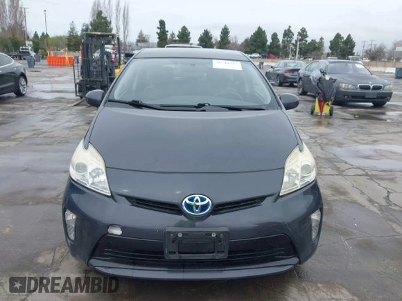 2014 Toyota Prius Four with VIN JTDKN3DUXE1776341, listed as a IAAI auction lot 41740542 with 199,746 mi miles. Bid and sale history available at carsss.com. Image 12.