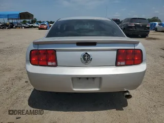 2008 Ford Mustang Deluxe with VIN 1ZVHT80N885179842, listed as a Copart auction lot 54530415 with 170,736 mi miles and Salvage title. Bid and sale history available at DreamBid. Image 6.