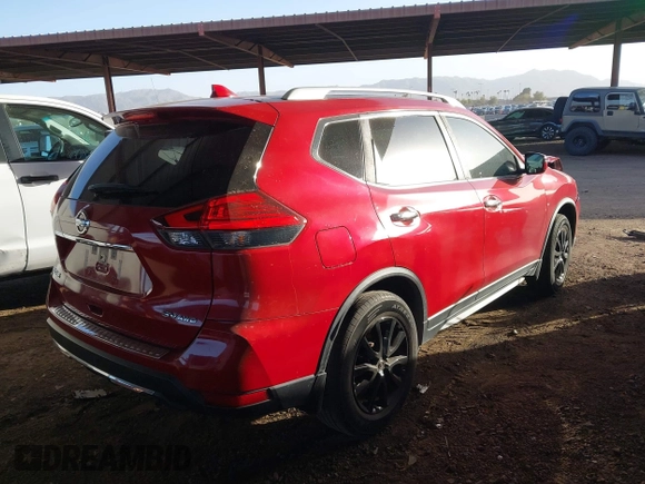 2017 Nissan Rogue SL with VIN JN8AT2MVXHW265390, listed as a IAAI auction lot 41563146 with 104,640 mi miles. Bid and sale history available at carsss.com. Image 4.