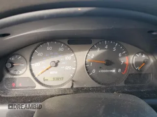 2001 Nissan Sentra GXE z VIN 3N1CB51D51L514813, wystawiony jako Copart lot #49574495 z przebiegiem 93 849 mil mil oraz Szkoda całkowita • Salvage title. Historia ofert i sprzedaży dostępna na DreamBid. Obrazek 9.