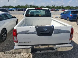 2015 Nissan Frontier S with VIN 1N6BD0CT6FN752779, listed as a Copart auction lot 57148465 with 177,557 mi miles and Clean title. Bid and sale history available at DreamBid. Image 6.