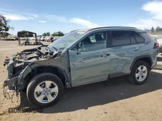 2021 Toyota RAV4 XLE с VIN 2T3P1RFV4MW150293, выставлен на аукционе Copart как лот 63255025 с пробегом 98 361 миль миль и Списание • Salvage title. История ставок и продаж доступна на DreamBid. Изображение 1.