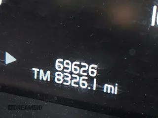 2022 Volvo S60 Momentum z VIN 7JRL12FZ1NG162991, wystawiony jako IAAI lot #42364000 z przebiegiem 69 626 mil mil oraz . Historia ofert i sprzedaży dostępna na DreamBid. Obrazek 15.