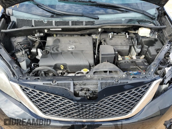 2014 Toyota Sienna SE with VIN 5TDXK3DC8ES512706, listed as a Copart auction lot 43325815 with 190,498 mi miles and Salvage Title. Bid and sale history available at DreamBid. Image 12.