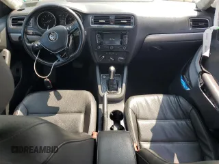 2015 Volkswagen Jetta SE с VIN 3VWD17AJ2FM350408, выставлен на аукционе Copart как лот 60422495 с пробегом 137 473 миль миль и Списание • Salvage title. История ставок и продаж доступна на DreamBid. Изображение 8.