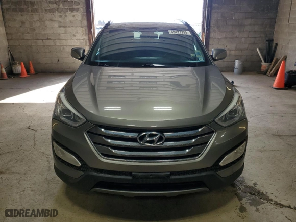 2014 Hyundai Santa Fe Sport with VIN 5XYZUDLB1EG223634, listed as a Copart auction lot 49427795 with 200,050 mi miles and Salvage Title. Bid and sale history available at carsss.com. Image 5.