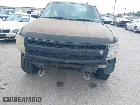 2011 Chevrolet Silverado 1500 LT with VIN 3GCPCSE09BG146325, listed as a IAAI auction lot 42182190 with 150,397 mi miles and . Bid and sale history available at DreamBid. Image 6.