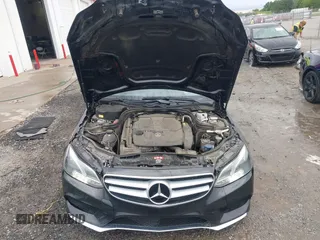 2014 Mercedes-Benz E 350 Sport with VIN WDDHF5KB8EA803966, listed as a IAAI auction lot 42109830 with 135,230 mi miles and . Bid and sale history available at DreamBid. Image 10.