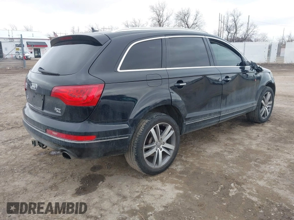 2015 Audi Q7 3.0T Premium Plus with VIN WA1LGBFE2FD006160, listed as a IAAI auction lot 41702382 with 85,706 mi miles. Bid and sale history available at carsss.com. Image 4.