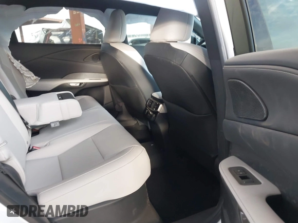 2025 Lexus RX 350 with VIN 2T2BAMCA7SC093752, listed as a IAAI auction lot 41558105 with 470 mi miles and . Bid and sale history available at DreamBid. Image 8.