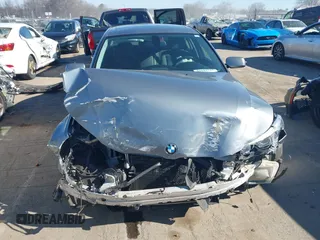 2008 BMW 5 Series 528i with VIN WBANU535X8C111175, listed as a IAAI auction lot 41644324 with 243,578 mi miles and . Bid and sale history available at DreamBid. Image 6.