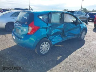 2015 Nissan Versa Note SV with VIN 3N1CE2CP7FL383100, listed as a IAAI auction lot 41763896 with 32,927 mi miles. Bid and sale history available at carsss.com. Image 4.