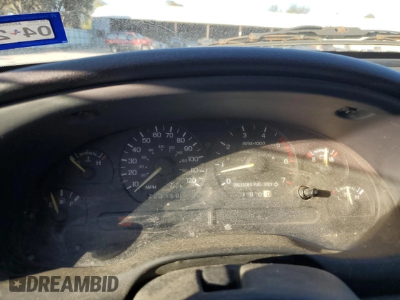 1995 Ford Mustang with VIN 1FALP4040SF101449, listed as a Copart auction lot 81951814 with 223,150 mi miles and Clean Title. Bid and sale history available at carsss.com. Image 9.
