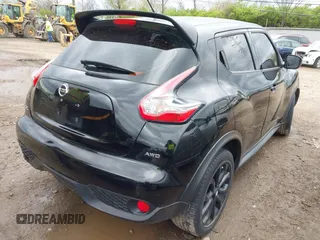 2015 Nissan Juke S with VIN JN8AF5MV4FT557334, listed as a IAAI auction lot 42043582 with 82,509 mi miles and . Bid and sale history available at carsss.com. Image 4.