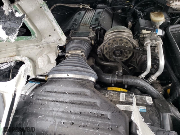 1994 Chevrolet Corvette with VIN 1G1YY32P9R5121917, listed as a Copart auction lot 51899585 with 35,751 mi miles and Salvage Title. Bid and sale history available at carsss.com. Image 12.