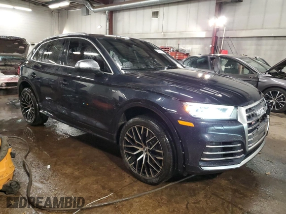 2018 Audi SQ5 Premium Plus with VIN WA1A4AFY0J2140061, listed as a Copart auction lot 42918335 with 111,415 mi miles and Salvage Title. Bid and sale history available at DreamBid. Image 4.