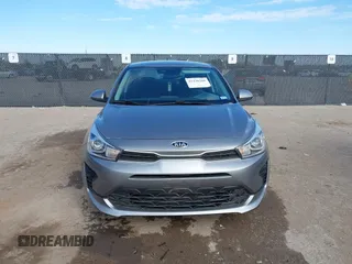 2021 Kia Rio S with VIN 3KPA24AD5ME424195, listed as a IAAI auction lot 41430268 with 17,367 mi miles. Bid and sale history available at carsss.com. Image 12.