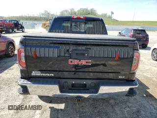 2017 GMC Sierra 1500 SLT z VIN 3GTU2NEC3HG243420, wystawiony jako Copart lot #56548695 z przebiegiem 178 072 mil mil oraz Tytuł czysty. Historia ofert i sprzedaży dostępna na DreamBid. Obrazek 6.