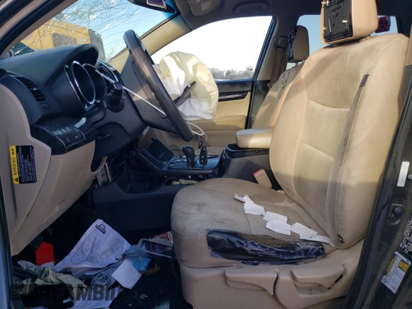 2012 Kia Sorento LX with VIN 5XYKTCA61CG240161, listed as a Copart auction lot 81525333 with Not Provided miles and Salvage Title. Bid and sale history available at DreamBid. Image 7.