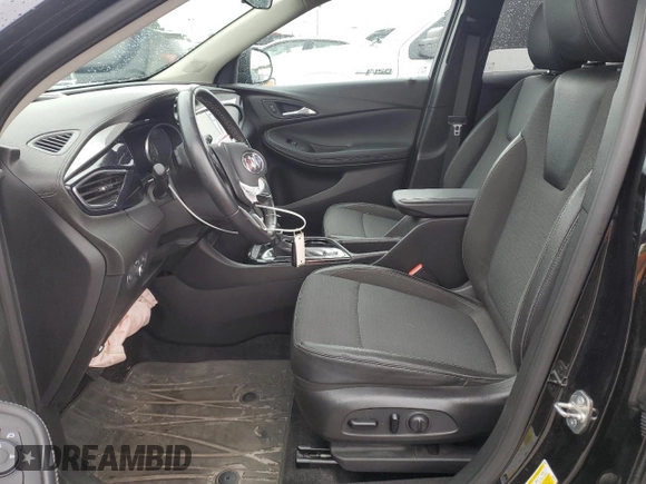 2021 Buick Encore GX Select z VIN KL4MMDS21MB058831, wystawiony jako Copart lot #58732695 z przebiegiem 31 989 mil mil oraz Szkoda całkowita • Salvage title. Historia ofert i sprzedaży dostępna na DreamBid. Obrazek 7.