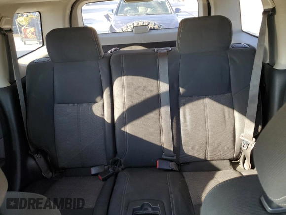 2008 Hummer H3 SUV with VIN 5GTEN13E188148684, listed as a Copart auction lot 70860664 with 146,452 mi miles and Salvage Title. Bid and sale history available at carsss.com. Image 10.