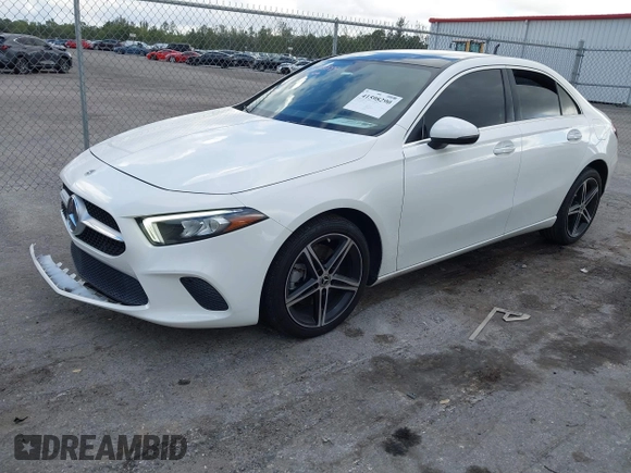 2022 Mercedes-Benz A 220 with VIN W1K3G4EB5NJ341170, listed as a IAAI auction lot 41598290 with 33,325 mi miles and . Bid and sale history available at DreamBid. Image 18.