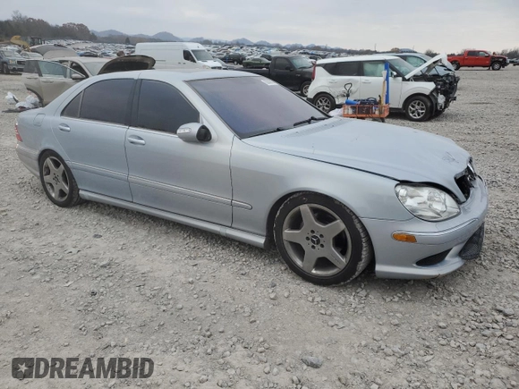 2005 Mercedes-Benz S-Class 5.0L with VIN WDBNG75J05A452316, listed as a Copart auction lot 82888994 with 167,954 mi miles and Salvage Title. Bid and sale history available at carsss.com. Image 4.
