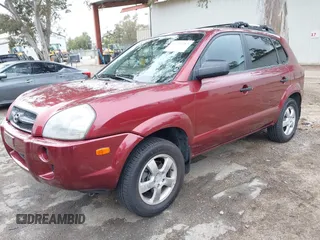 2006 Hyundai Tucson GL with VIN KM8JM12BX6U431424, listed as a IAAI auction lot 41769787 with 125,218 mi miles. Bid and sale history available at carsss.com. Image 2.