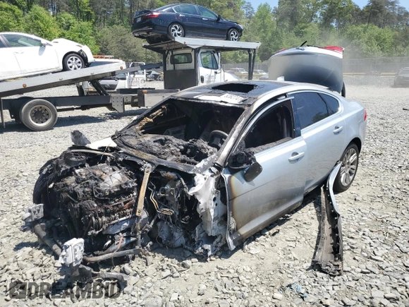 2018 Jaguar XF with VIN SAJBD4EV7JCY57345, listed as a Copart auction lot 52827414 with Not Provided miles and Salvage Title. Bid and sale history available at DreamBid. Image 1.