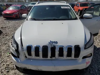 2014 Jeep Cherokee Altitude with VIN 1C4PJMCB5EW282205, listed as a Copart auction lot 53421125 with 185,915 mi miles and Clean Title. Bid and sale history available at carsss.com. Image 12.