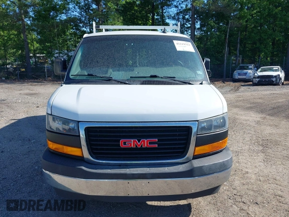 2019 GMC Savana Cargo z VIN 1GTW7AFG8K1304433, wystawiony jako IAAI lot #42219322 z przebiegiem 172 315 mil mil oraz . Historia ofert i sprzedaży dostępna na DreamBid. Obrazek 12.