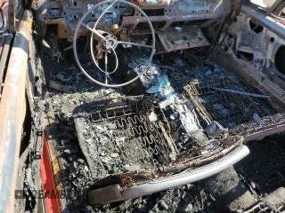1967 Ford Mustang с VIN 7R03C226653, выставлен на аукционе Copart как лот 74903644 с пробегом Не указан миль и На запчасти • Non repairable. История ставок и продаж доступна на DreamBid. Изображение 8.